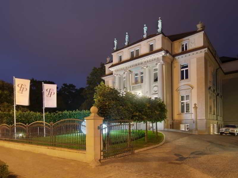 Platinum Palace Boutique Hotel & Spa Βρότσλαβ Εξωτερικό φωτογραφία The University of Pécs