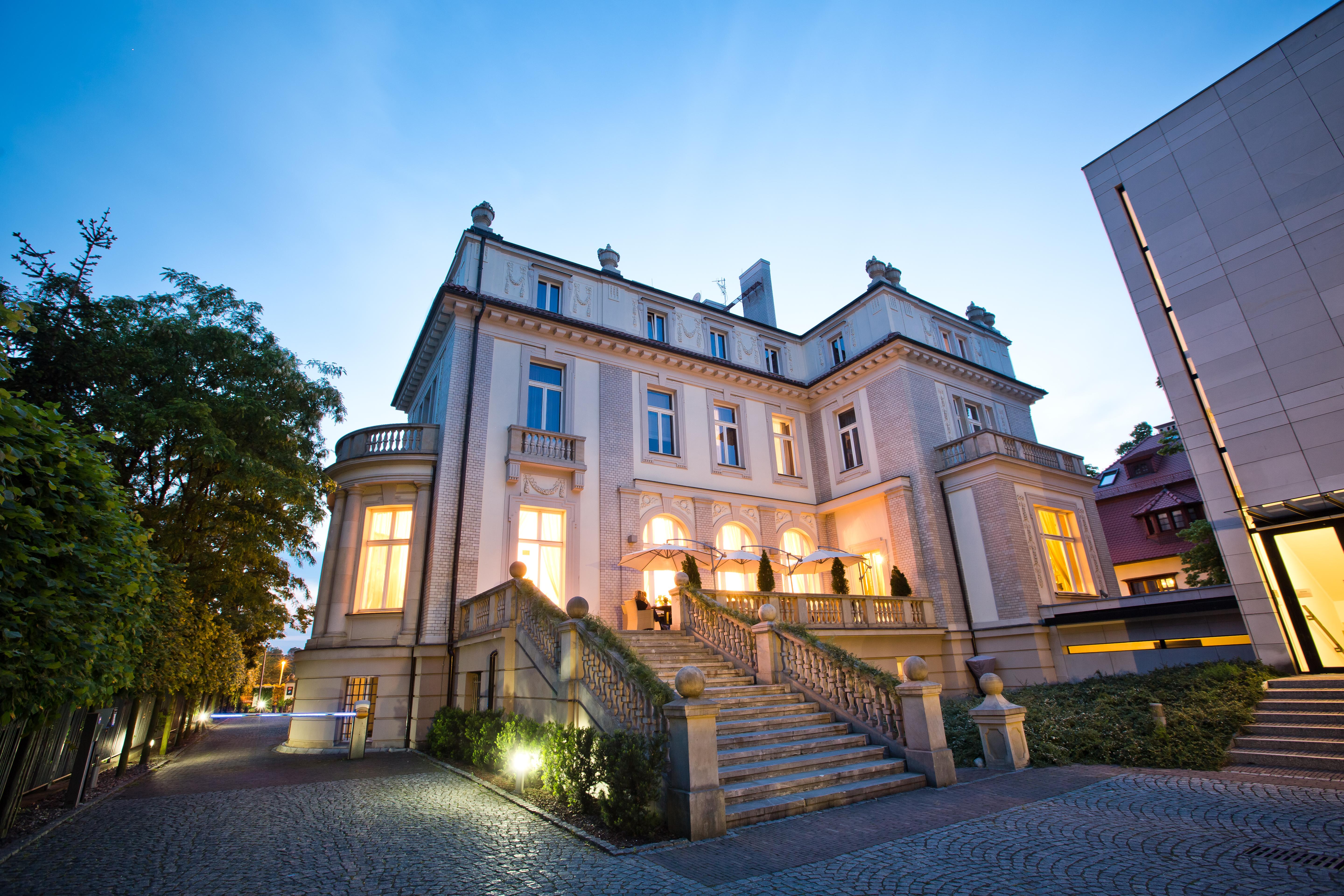 Platinum Palace Boutique Hotel & Spa Βρότσλαβ Εξωτερικό φωτογραφία Villa Hügel
