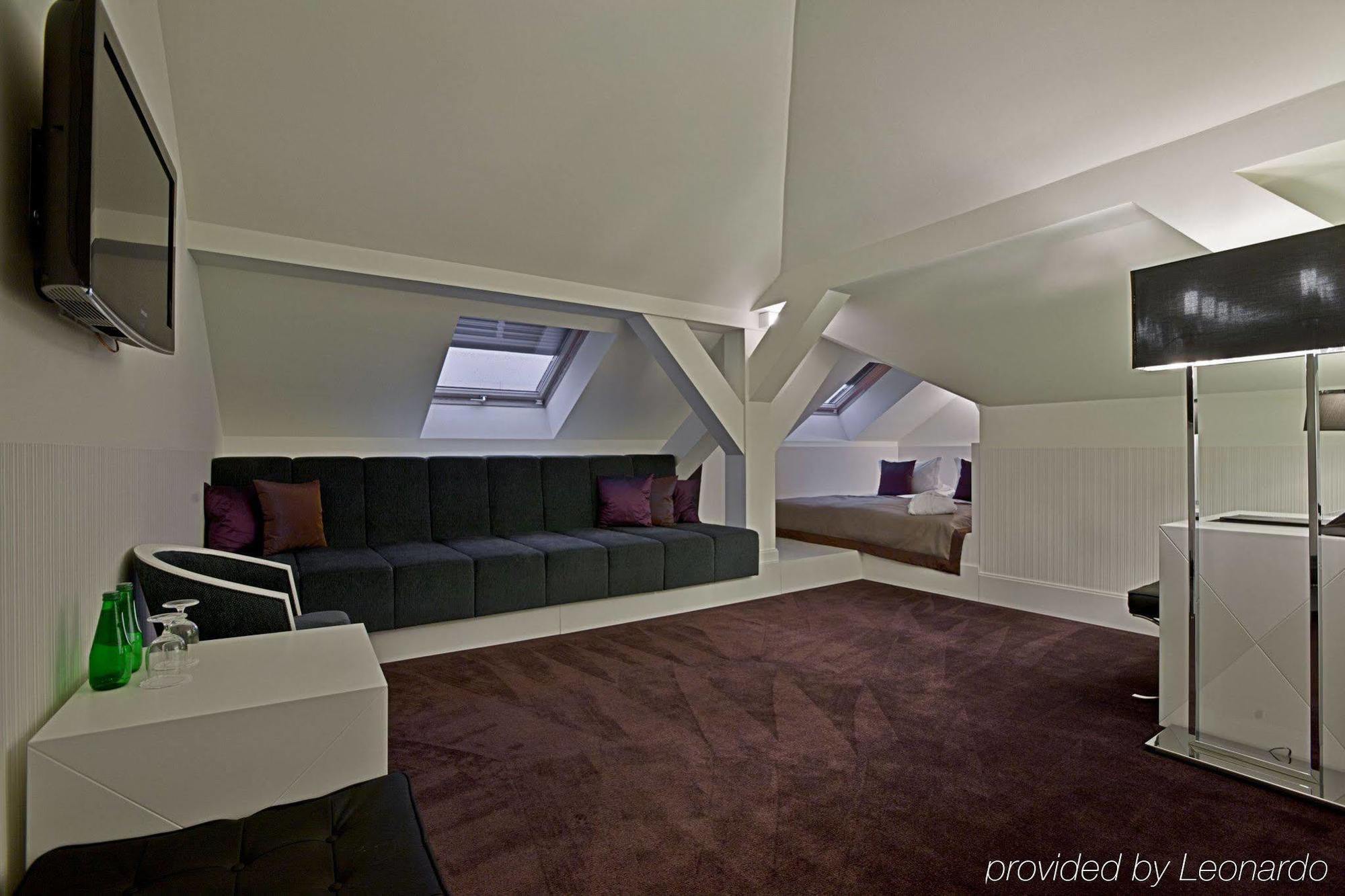Platinum Palace Boutique Hotel & Spa Βρότσλαβ Δωμάτιο φωτογραφία A room at Leonardo Royal Hotel Berlin